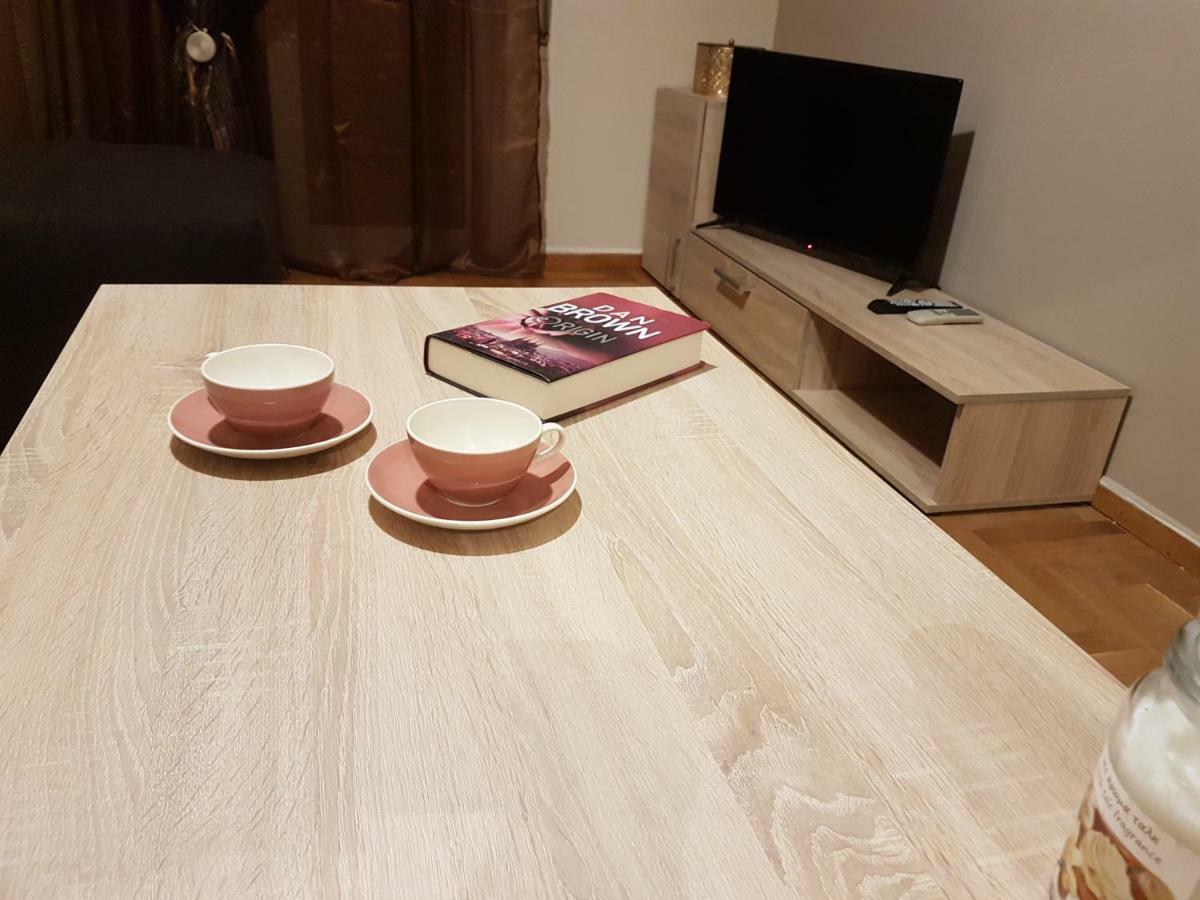 Appartement Katehaki Metro Flat à Athènes Extérieur photo